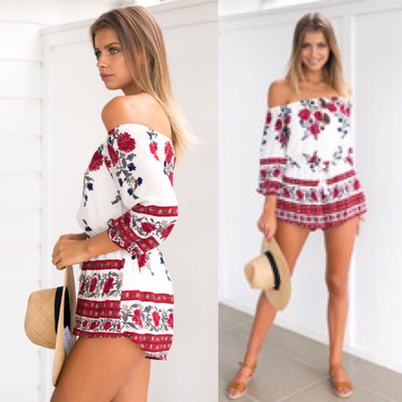 💥 CLEARANCE 💥 Off Shoulder 3/4 Sleeve Tassel Front Floral Romper - Picture 4 of 4